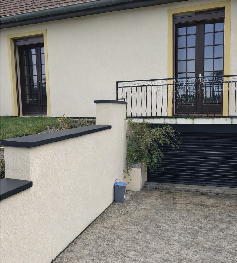 Muret nettoyé & couvertines sur mesure